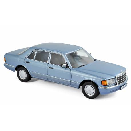 Macheta auto MERCEDES 560 SEL (1990)