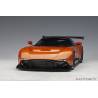 Macheta auto ASTON MARTIN Vulcan (2015) 1:18 orange-negru