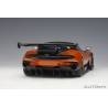 Macheta auto ASTON MARTIN Vulcan (2015) 1:18 orange-negru