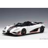 Macheta auto KOENIGSEGG One:1 (2014) 1:18 alb AutoArt