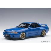 Macheta auto NISSAN SKYLINE GT-R (R32) (1992) 1:18 albastru AutoArt