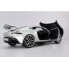 Macheta auto ASTON MARTIN DB10 Spectre (2015) 1:18 argintiu Hot Wheels Elite