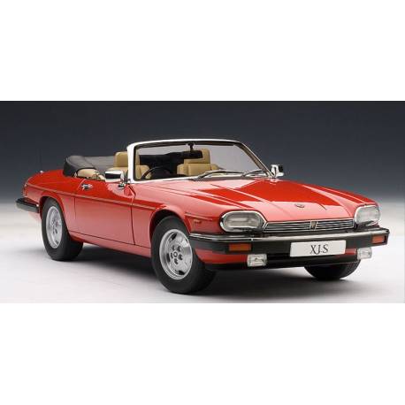 Macheta auto JAGUAR XJ-S Cabriolet (1988) 1:18 rosu AutoAr