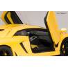 Macheta auto LAMBORGHINI Aventador LP700-4 (2011) 1:43 galben AutoArt