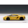 Macheta auto LAMBORGHINI Aventador LP700-4 (2011) 1:43 galben AutoArt