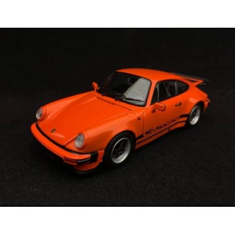 Macheta auto PORSCHE 911 Carrera 3.2 (1984) 1:43 orange Kyosho Models