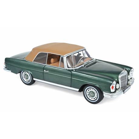 Macheta auto MERCEDES-Benz 280 SE Cabriolet (1969) 1:18 verde Norev