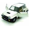 Macheta auto RENAULT 5 TURBO (1981) 1:18 alb Universal Hobbies