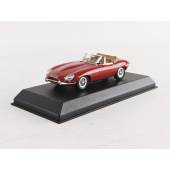 Macheta auto JAGUAR E-Type Cabriolet (1961) 1:43 rosu Norev