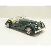 Macheta auto MORGAN Plus 8 (1980) 1:43 verde Norev