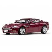 Macheta auto ASTON MARTIN VANQUISH (2001) 1:43 rosu Sun Star Models