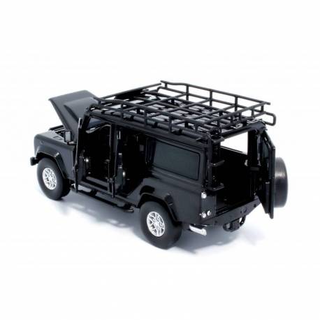 Macheta auto LAND ROVER Defender 110 (1991) 1:32 negru