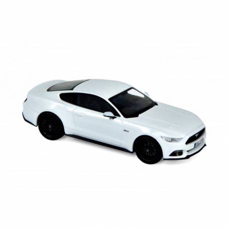 Macheta auto FORD Mustang (2016) 1:43 alb Norev