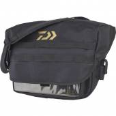 GEANTA UMAR DAIWA STREET BLACK/GOLD 35X38X12CM