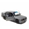 Macheta auto BMW M3 (E30) (1990) 1:18 argintiu Solido