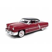 Macheta auto LINCOLN Capri (1952) 1:18 visniu / negru