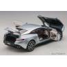 Macheta auto ASTON MARTIN DB11 (2017) 1:18 Skyfall Silver