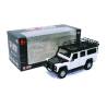 Macheta auto LAND ROVER Defender 110 (1991) 1:32 alb Fuji