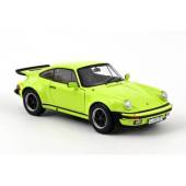 Macheta auto PORSCHE 911 (930) Turbo 3.0L (1976) 1:18 verde deschis