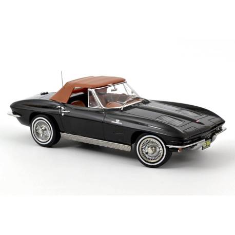 Macheta auto CHEVROLET Corvette C2 Sting Ray Cabriolet (1963) 1:18 negru