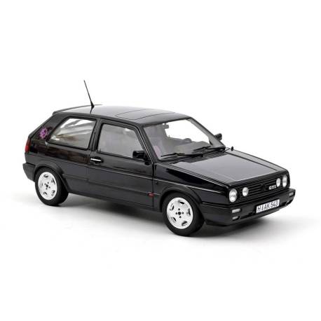 Macheta auto VOLKSWAGEN Golf 3 GTI (1991) 1:18 violet metalizat