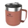 Cana termos STANLEY Classic Legendary Camp Mug Hammertone Clay, 0.35L